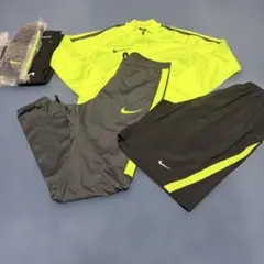 Item thumbnail for item f927b0f4-4ad3-4022-8e60-4b045b4475a1