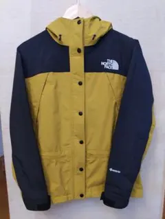 レディースマウンテンパーカー