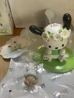 TOP TOY Sanrio Spring Flowerフィギュア　ポチャッコ