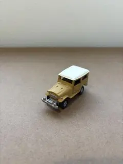 トミカ　ランドクルーザー