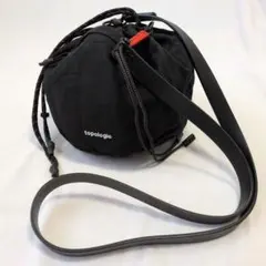 トポロジー 巾着 バッグ ブラック レザー ストラップ付き