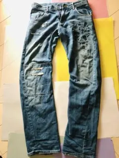 ■新品 ▲キッズ　リーバイス（フーセンウサギ）ジーンズ ★サイズ160のサムネイル