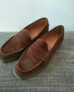 サンダース ブラウン スエード ローファー