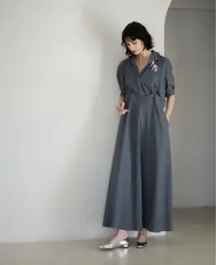 【新品同様】ebure✴︎ライトトロピカルウール ワンピース size38ネイビーのサムネイル