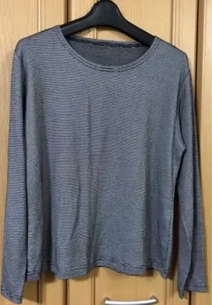 CHICFLEUR 長袖グレーと黒のストライプTシャツ