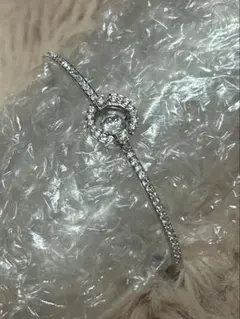 SWAROVSKIスパークリングダンスバングルUnaブレスレットスワロフスキー