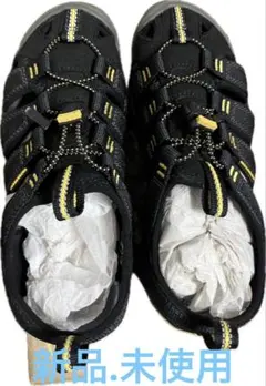 KEEN NEWPORTのH²O黒/黄色　　23センチ