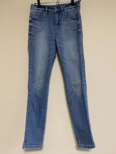 レディース　ライトブルー　スキニーデニム