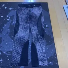 ナイキNIKE レギンス　ドットパターン シースルー　豹柄透け　ピラティスヨガ