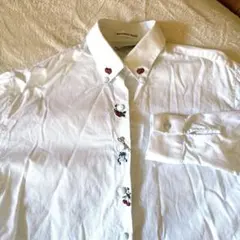シャツ 刺繍