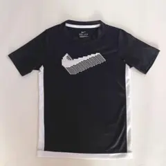 NIKE ナイキ 半袖 Tシャツ　S