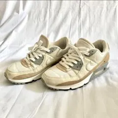 Item thumbnail for item 6ff387b2-26b8-497c-9715-6d3a3e3be475