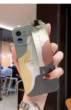 iPhoneケース iPhone12 スマホケース　カバー　カラフル　迷彩　緑