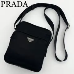 PRADA ショルダーバッグ　三角ロゴ　アマゾン型　テスート　レザー　ブラックのサムネイル