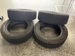 ダンロップ ウィンターマックス sv01．195/80R15 21年製 深山4本 
