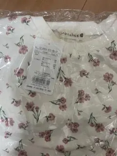 branshes 花柄 長袖カットソー 150cm