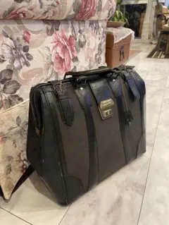 Item thumbnail for item 9a0dace3-4b25-486e-97b2-1864ba7ca9b7