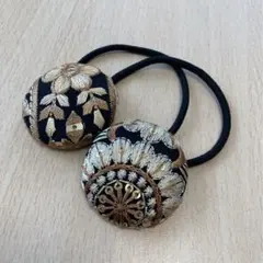 ④インド刺繍　ヘアゴム　handmade くるみボタンセット