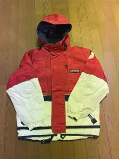 赤白スキーウェアセット フード付きジャケットとオーバーオール