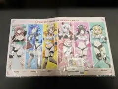 戦姫絶唱シンフォギアXV 描き下ろしデスクマット　小悪魔ウェイトレス