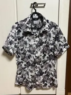 ニコルクラブフォーメン 花柄 半袖シャツ Ｌ