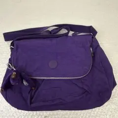 キプリング　パープル　ナイロン製　ショルダーバッグ　ゴリラチャーム付き