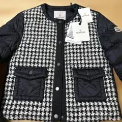 ノーカラー ダウンジャケット