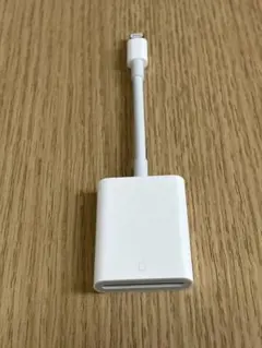 【純正】Apple Lightning SDカードカメラリーダー A1595