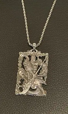 ドラゴン DRAGON 龍 竜 辰年 昇龍 ネックレス シルバー ステンレス 