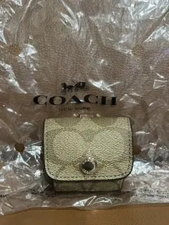 COACH シグネチャー イヤホンケースのサムネイル