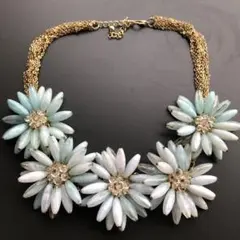 Noela ノエラ フラワーネックレス ビーズネックレス　ビジューネックレス