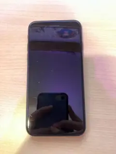 Apple iPhone SE (第3世代) ブラック 本体