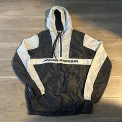 アンダーアーマー ウィンドブレーカー