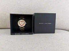 MARC JACOBS レディース 腕時計 ハートモチーフ ゴールドのサムネイル