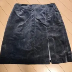 Gap のベロア素材のスカート　ダークグレー