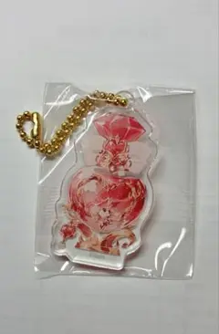 Spin perfume アクリルキーホルダー TUESDAY 火曜日 ガチャ