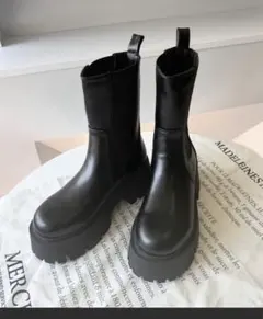 ブーツ 厚底のサムネイル