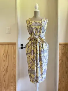 【美品】レリアン膝下ワンピース