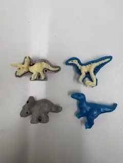 ジュラシックワールド　ミニフィギュア　2体セット
