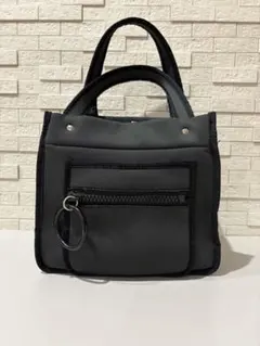 パピヨネ トートバッグ