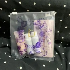 状態も綺麗な新品、未使用のミニサイズです