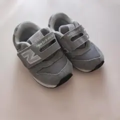 New Balance 996 ベビーシューズ グレー13.5cm