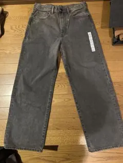 GU グレー バギーデニムパンツ