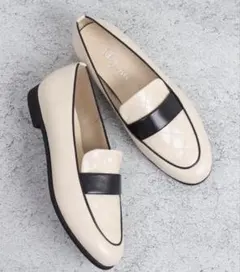 美品 Artemis by DIANA キルティングローファー 24.5