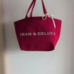 DEAN &DELUCA 赤色 トートバッグ限定？