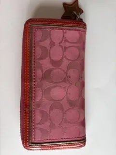 COACH シグネチャー ラウンドファスナー長財布 ピンクのサムネイル