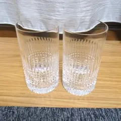 Item thumbnail for item 533927a8-a7f9-435f-bdf7-e08a0372b47f