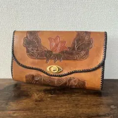 レザークラッチバッグ フラワーモチーフ ヴィンテージ レトロバッグ