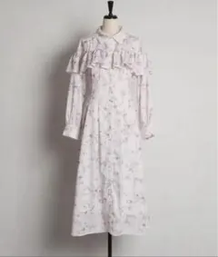 パール釦バックレースアップフリルヨークフラワープリントシャツワンピース