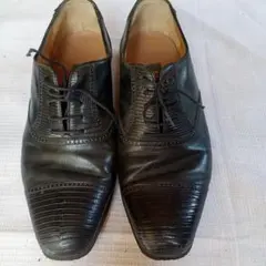 BALLY 黒 レザー ストレートチップ ドレスシューズ